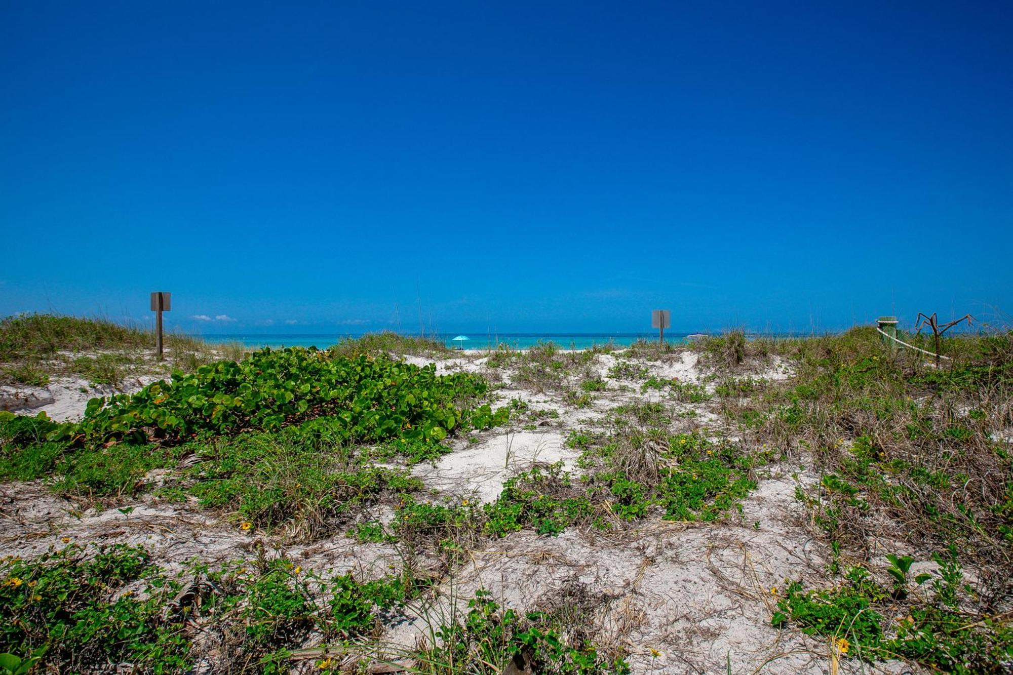 Beach Dreams Resort Bradenton Beach Extérieur photo